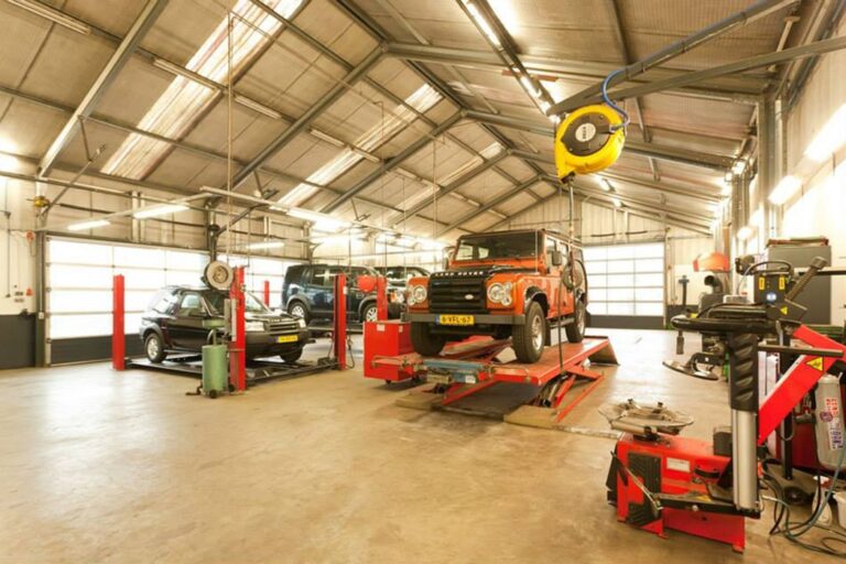 auto bedrijf van der zweerde image1 700h 1 768x512