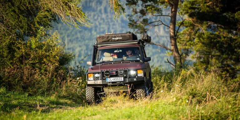 land rover 4x4 shop image2 700h 768x384