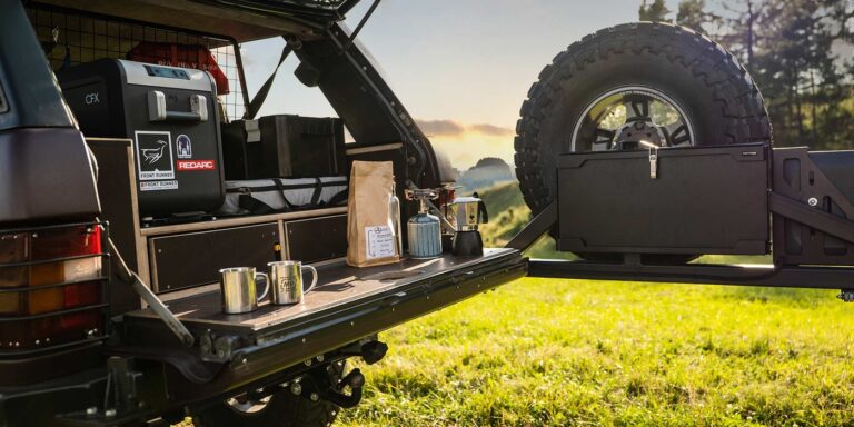 land rover 4x4 shop image3 700h 768x384